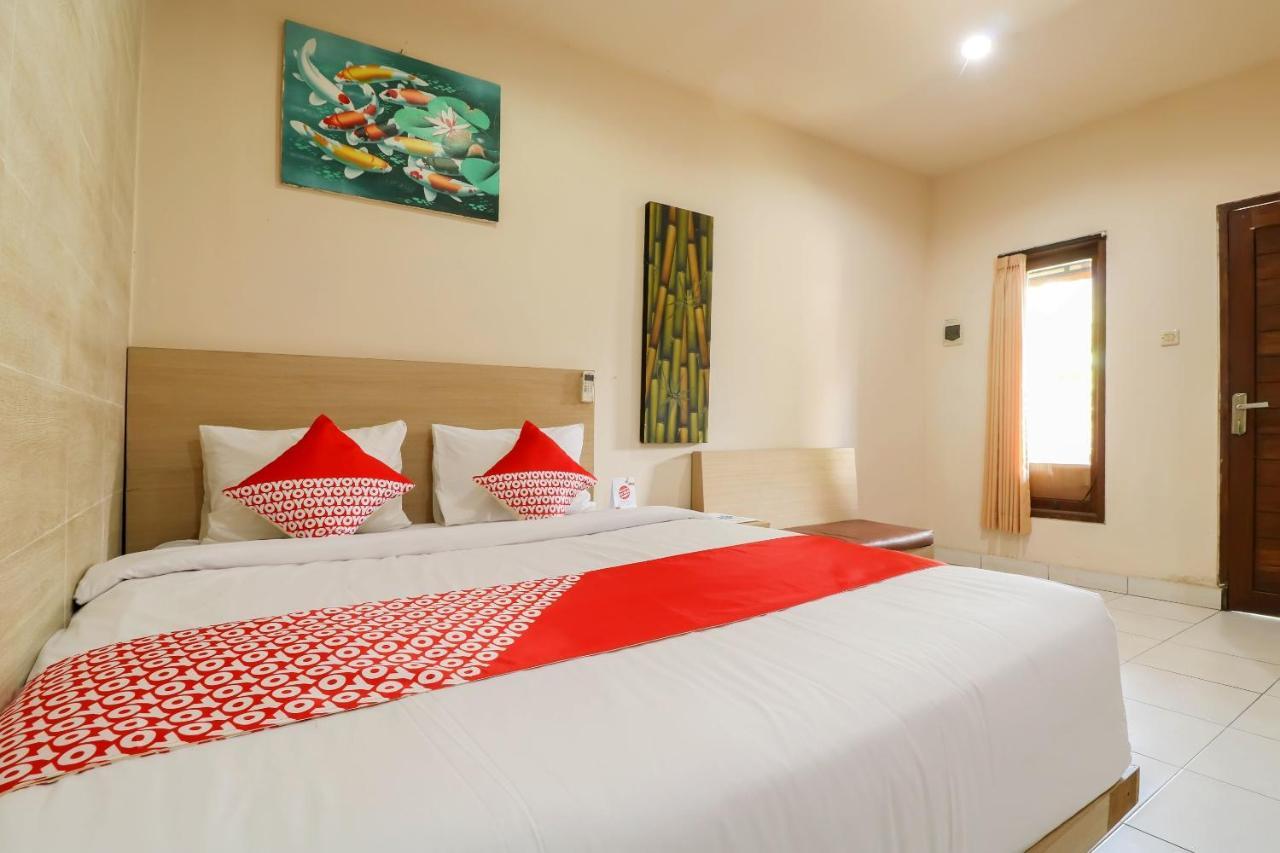 Oyo 2581 Ketut Smile Hotel Denpasar  Luaran gambar