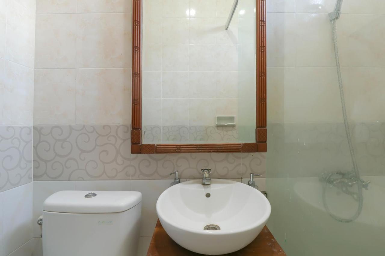 Oyo 2581 Ketut Smile Hotel Denpasar  Luaran gambar